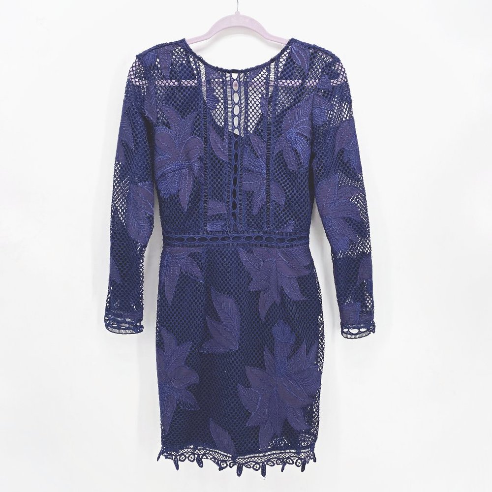 Adelyn Rae Floral Lace Sheath Dress